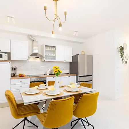 Golden Smile アパート *